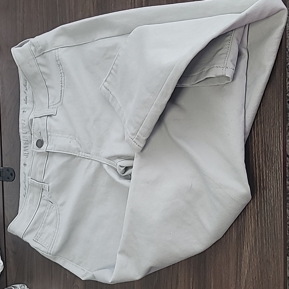 👖 Stylish Jennifer Lopez Light Gray Jeans (Size 4) 👖 - Picture 10 of 10